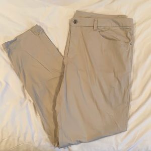 Lululemon ABC slim pant - size 38. LIKE NEW